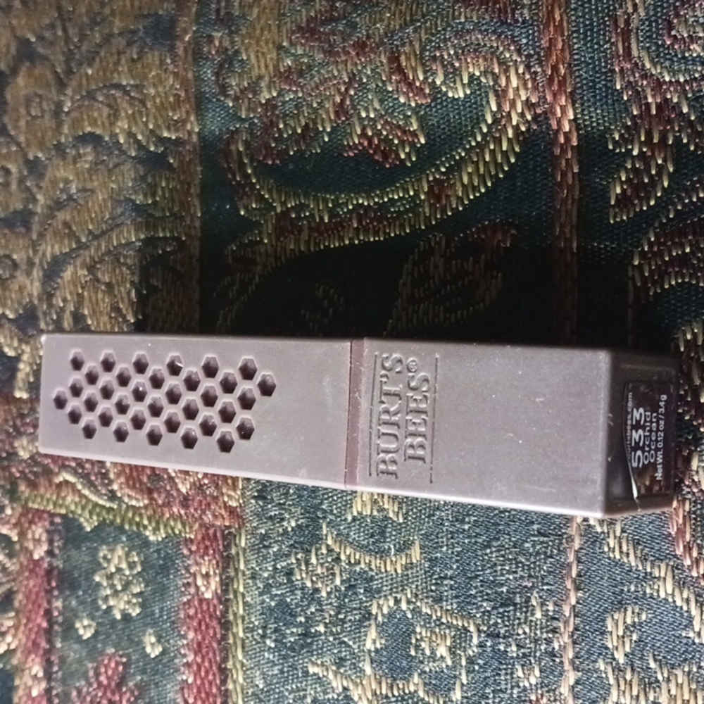 Burt's Bee Lipstick